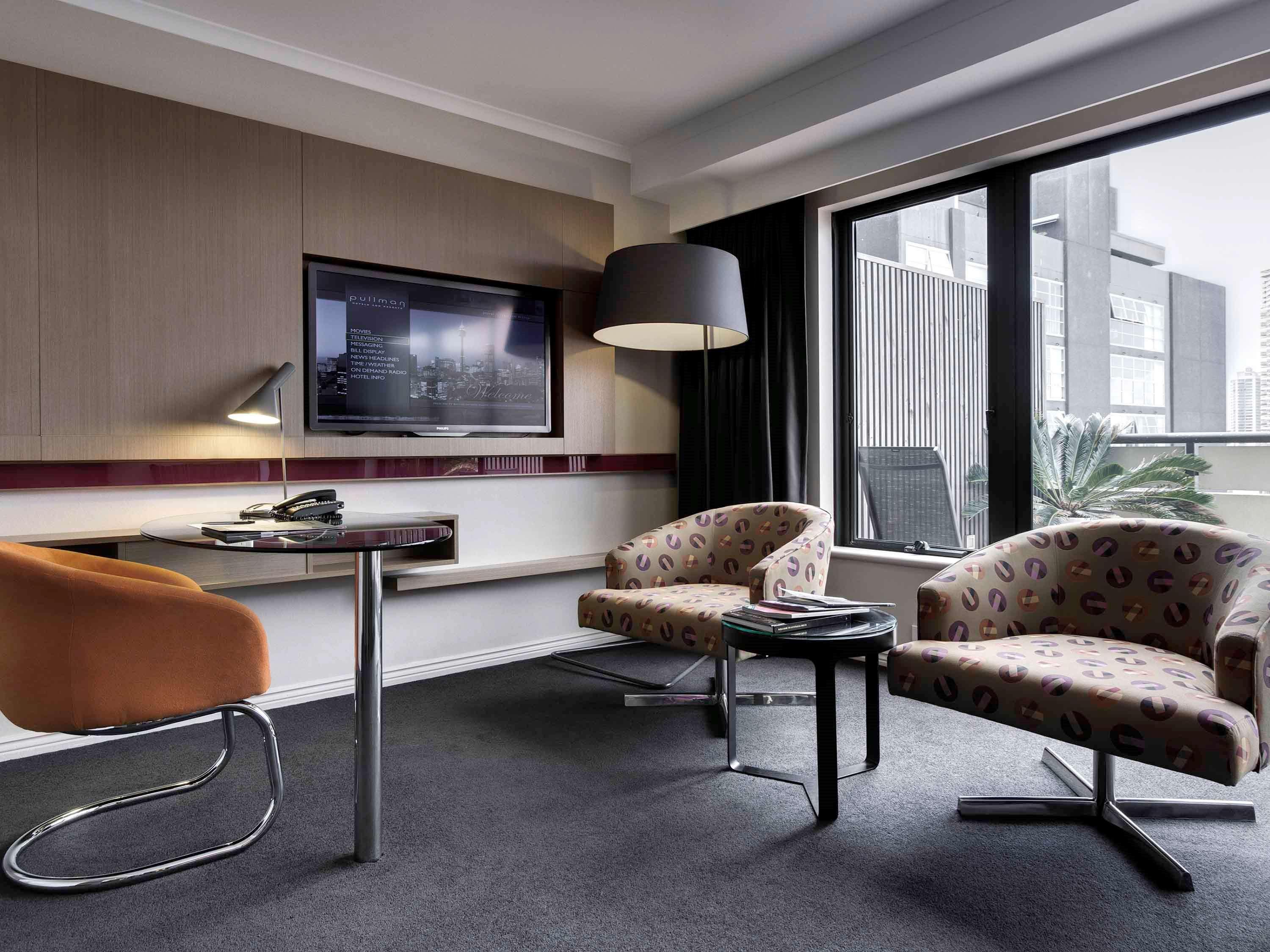 Pullman Sydney Hyde Park Hotel Exterior foto A suite at the hotel